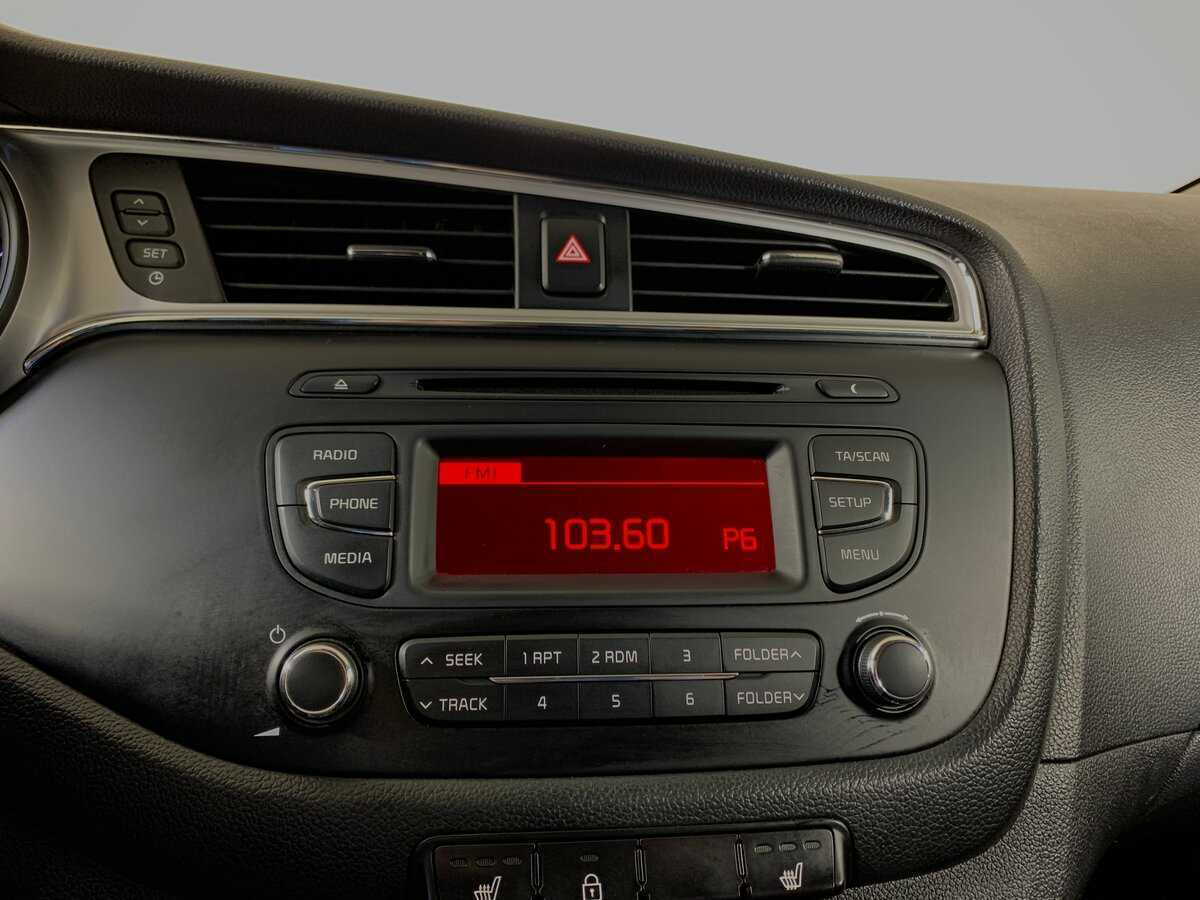 Купить Kia Ceed, 2016, 253 340 км.. Фото: #13