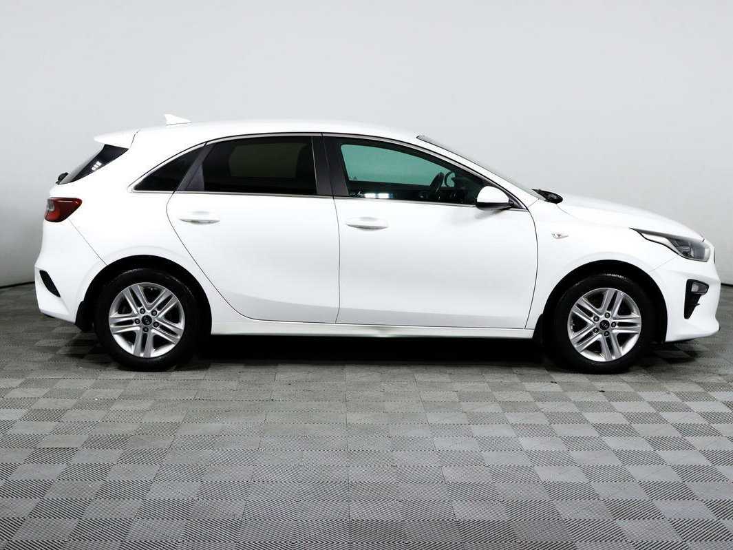 Купить Kia Ceed, 2018, 102 000 км.. Фото: #3