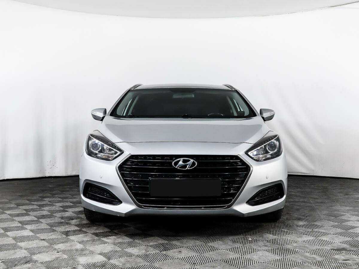 Купить Hyundai i40, 2016, 165 711 км.. Фото: #1