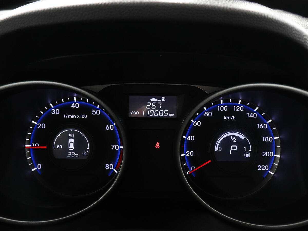 Купить Hyundai ix35, 2015, 119 683 км.. Фото: #10