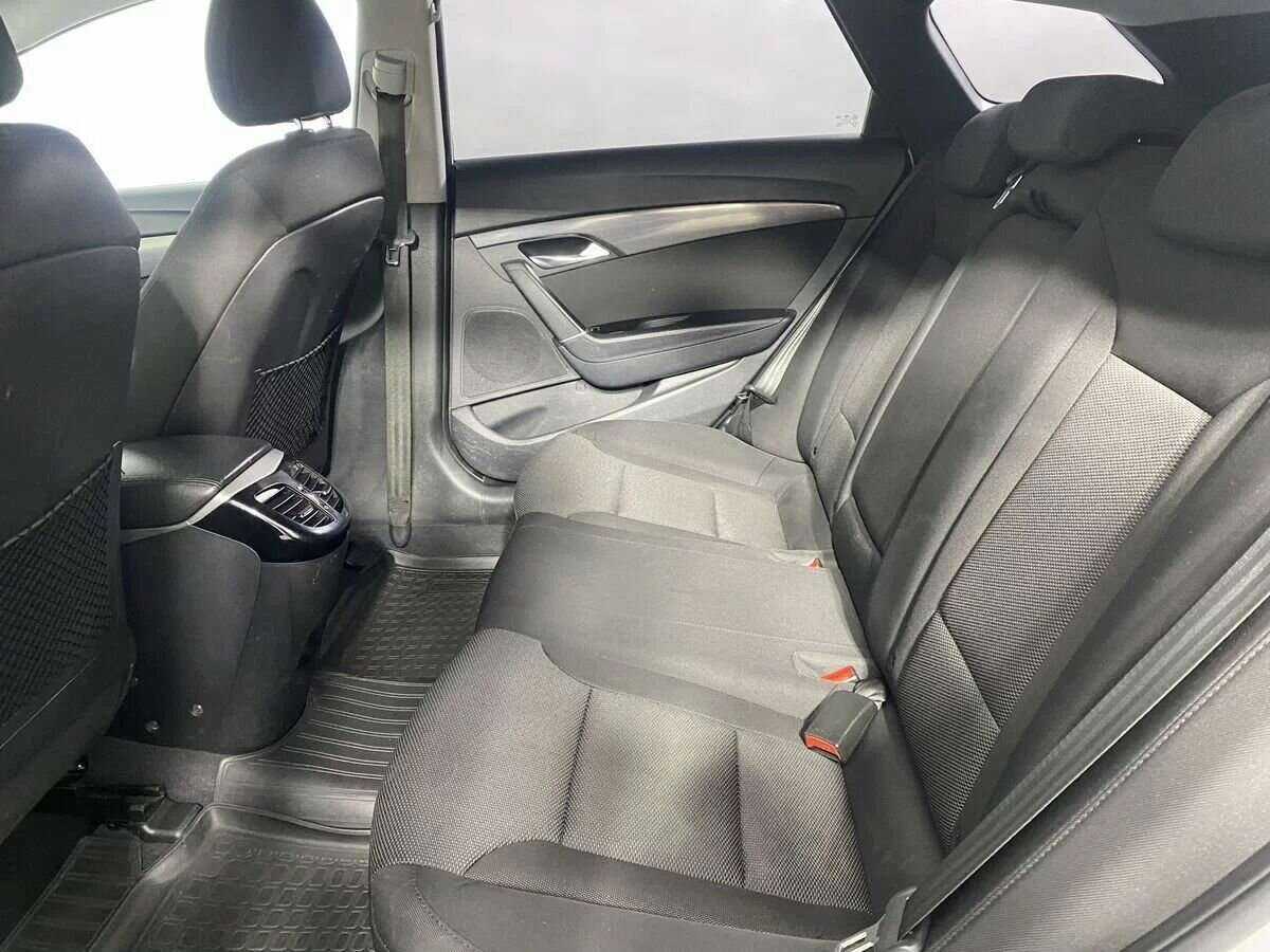 Купить Hyundai i40, 2013, 180 000 км.. Фото: #7