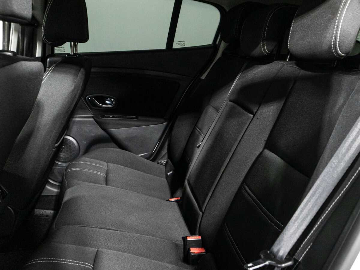 Купить Renault Megane, 2013, 126 908 км.. Фото: #9