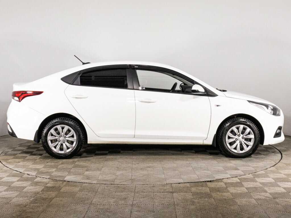 Купить Hyundai Solaris, 2017, 64 830 км.. Фото: #3