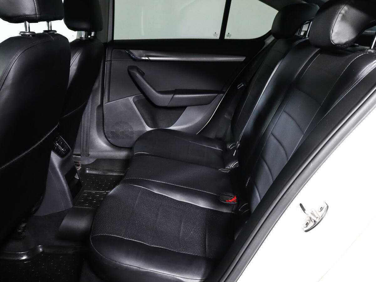 Купить Skoda Octavia, 2019, 384 693 км.. Фото: #7