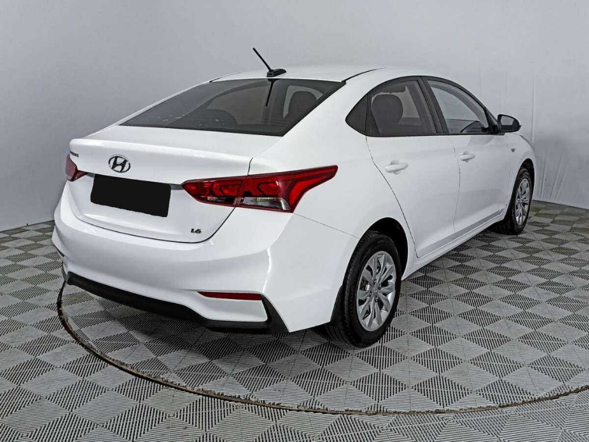 Купить Hyundai Solaris, 2018, 111 703 км.. Фото: #4