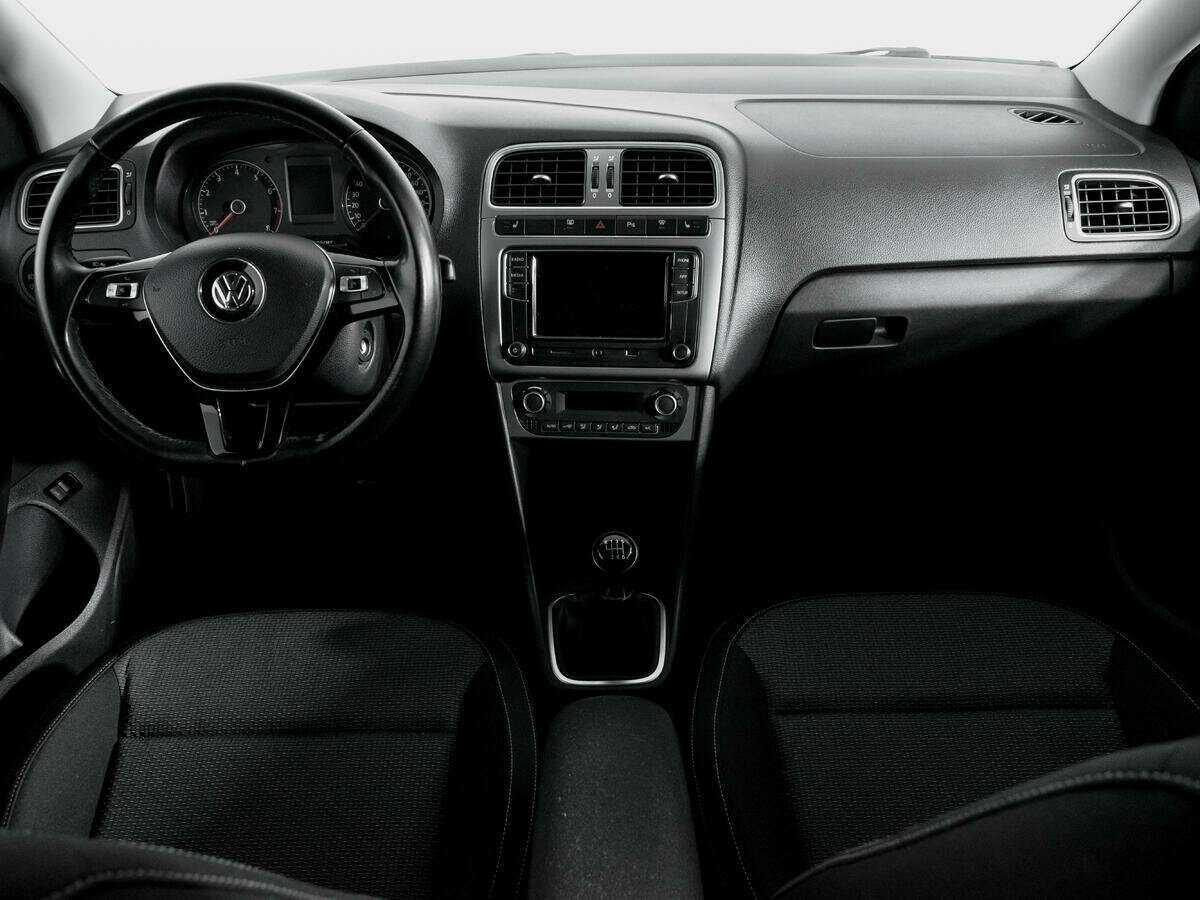 Купить Volkswagen Polo, 2018, 92 533 км.. Фото: #9