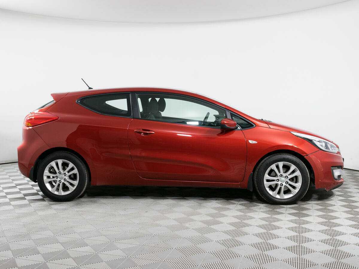 Купить Kia Ceed, 2013, 194 523 км.. Фото: #3