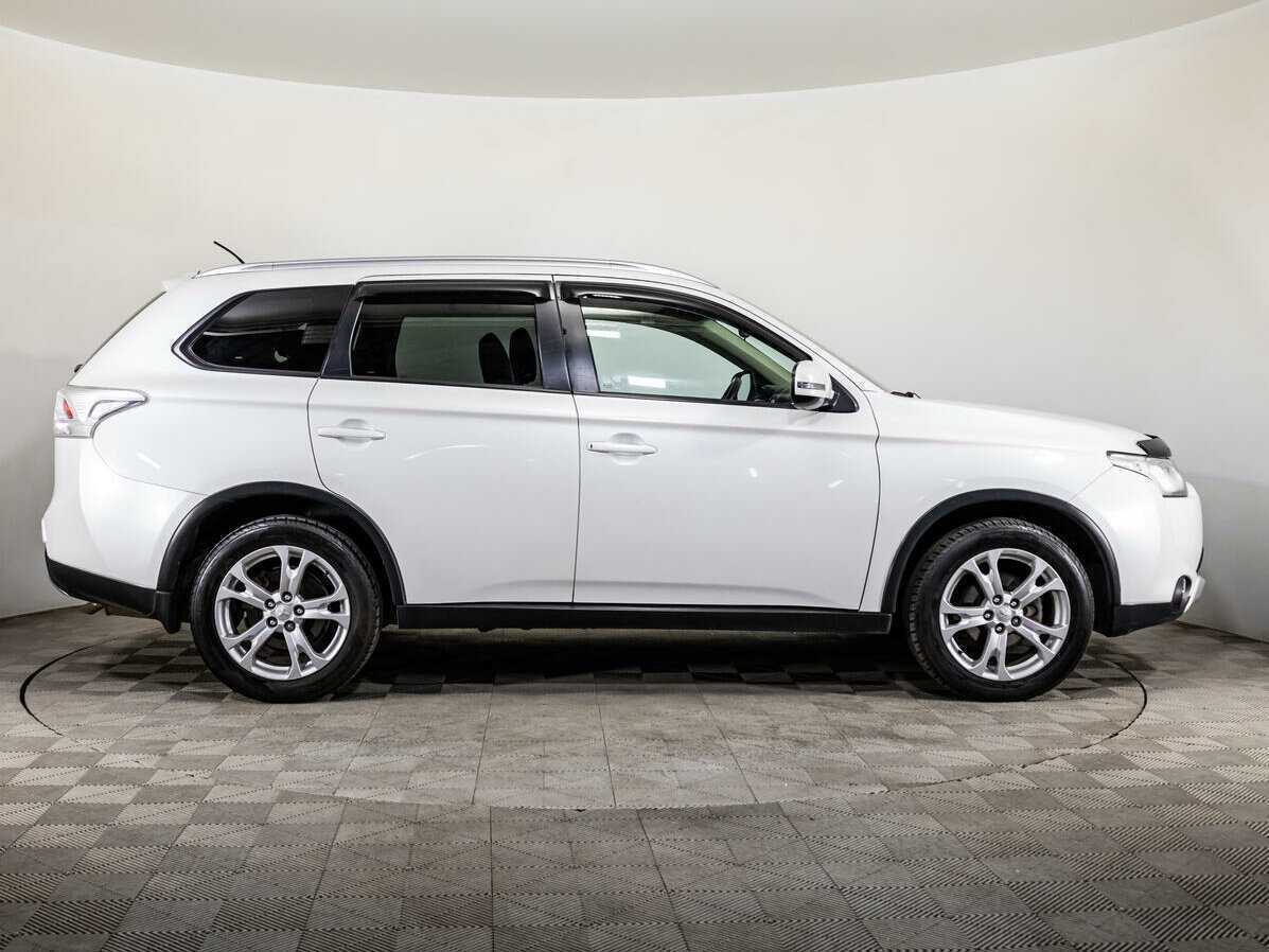 Купить Mitsubishi Outlander, 2014, 144 158 км.. Фото: #3