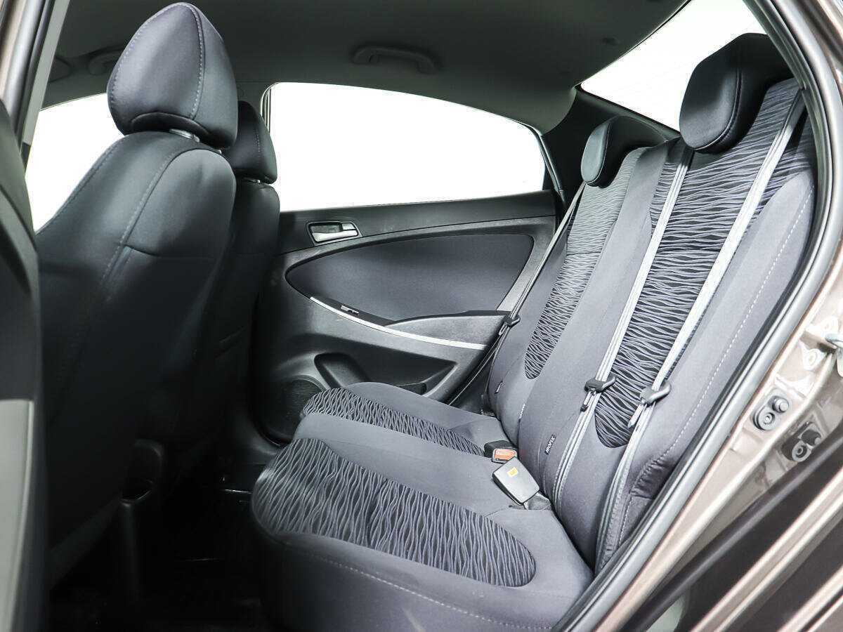 Купить Hyundai Solaris, 2016, 39 014 км.. Фото: #9