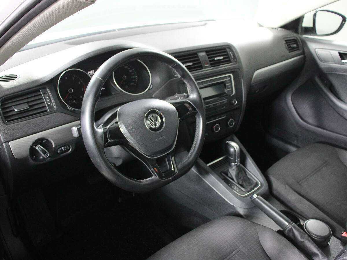 Купить Volkswagen Jetta, 2016, 101 196 км.. Фото: #13