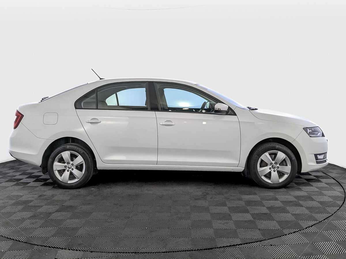 Купить Skoda Rapid, 2018, 57 987 км.. Фото: #3
