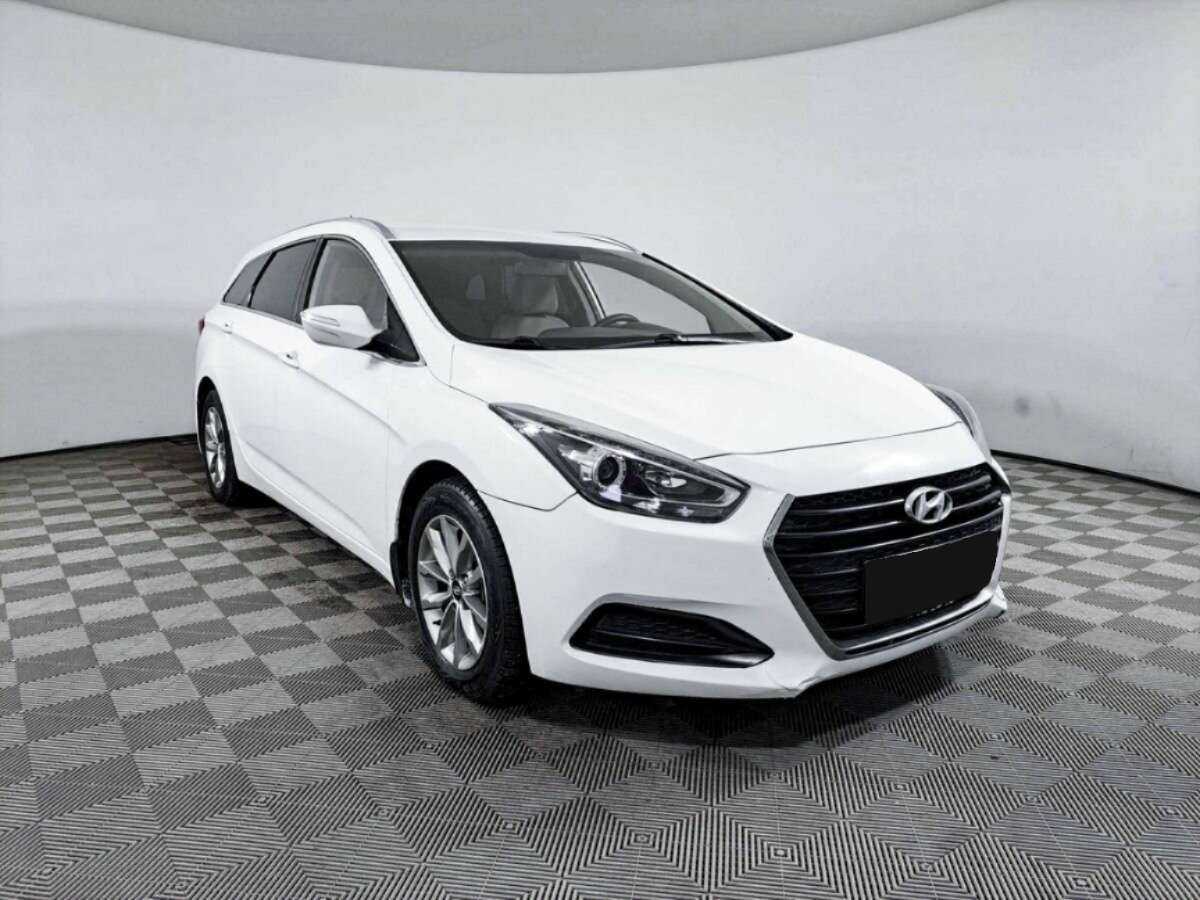Купить Hyundai i40, 2015, 190 002 км.. Фото: #2