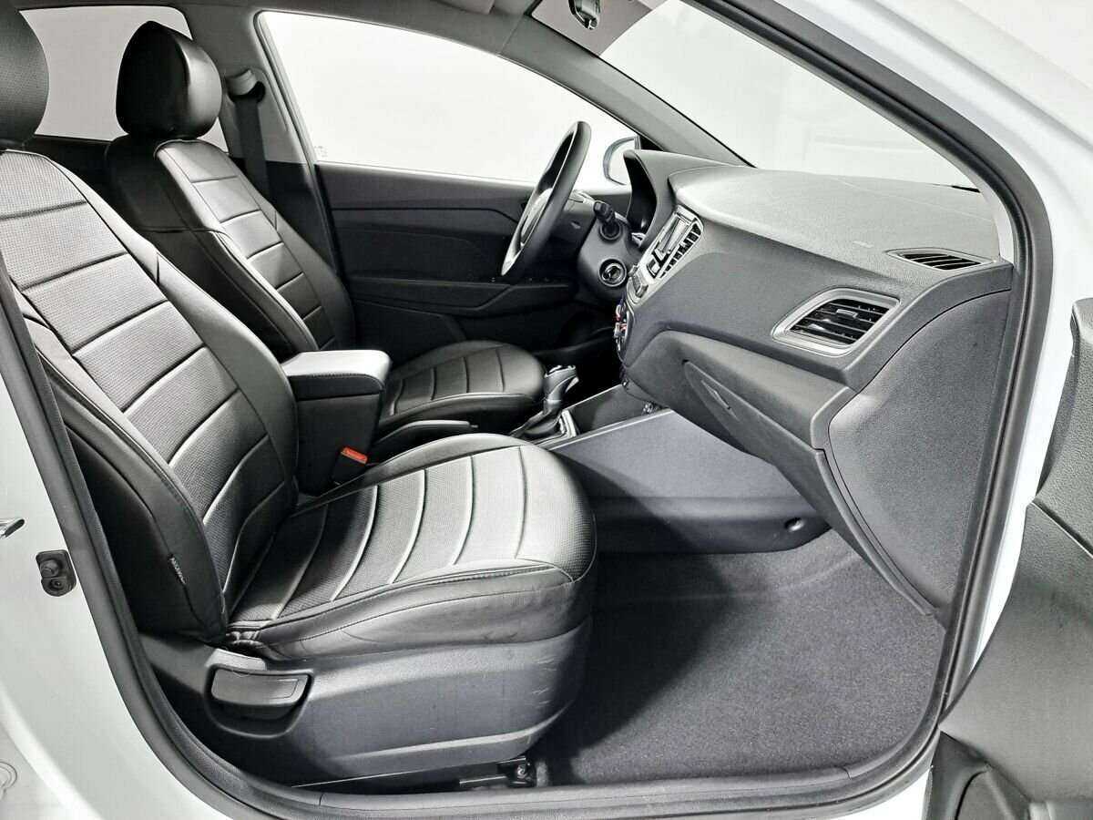 Купить Hyundai Solaris, 2019, 48 409 км.. Фото: #8