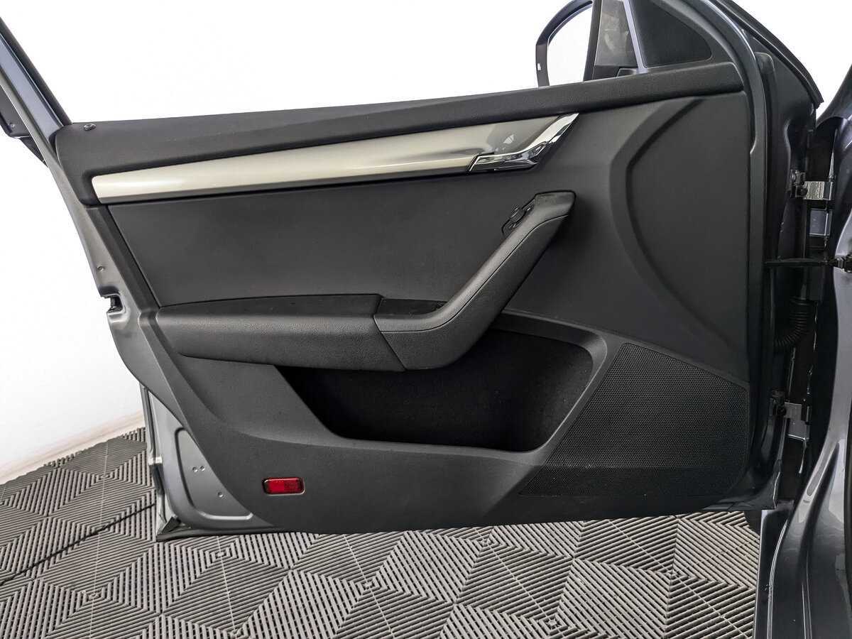 Купить Skoda Octavia, 2015, 66 180 км.. Фото: #14