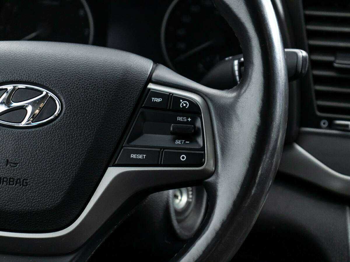 Купить Hyundai Elantra, 2017, 132 447 км.. Фото: #19