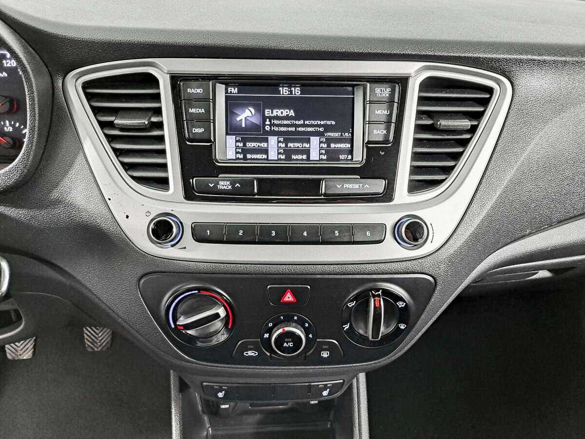 Купить Hyundai Solaris, 2019, 106 601 км.. Фото: #11