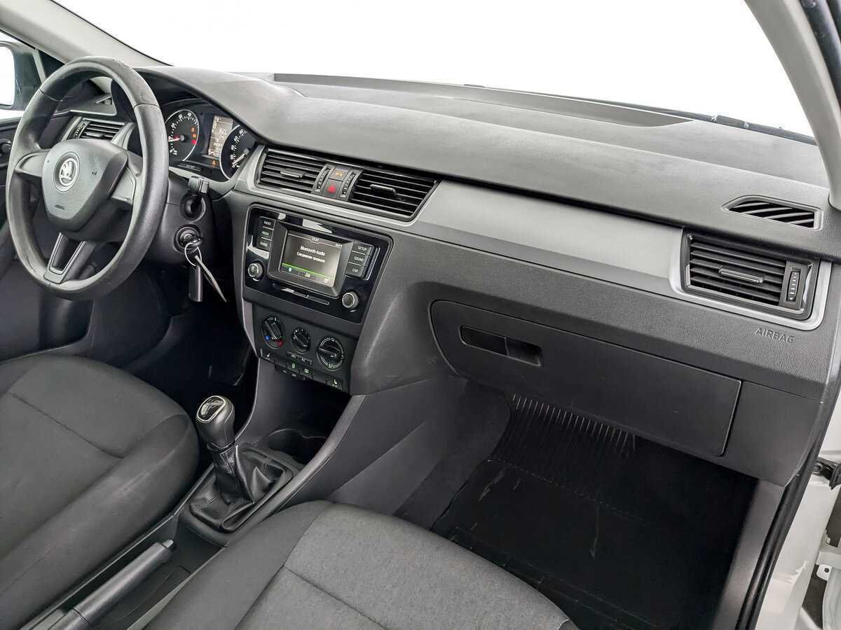 Купить Skoda Rapid, 2017, 79 526 км.. Фото: #10