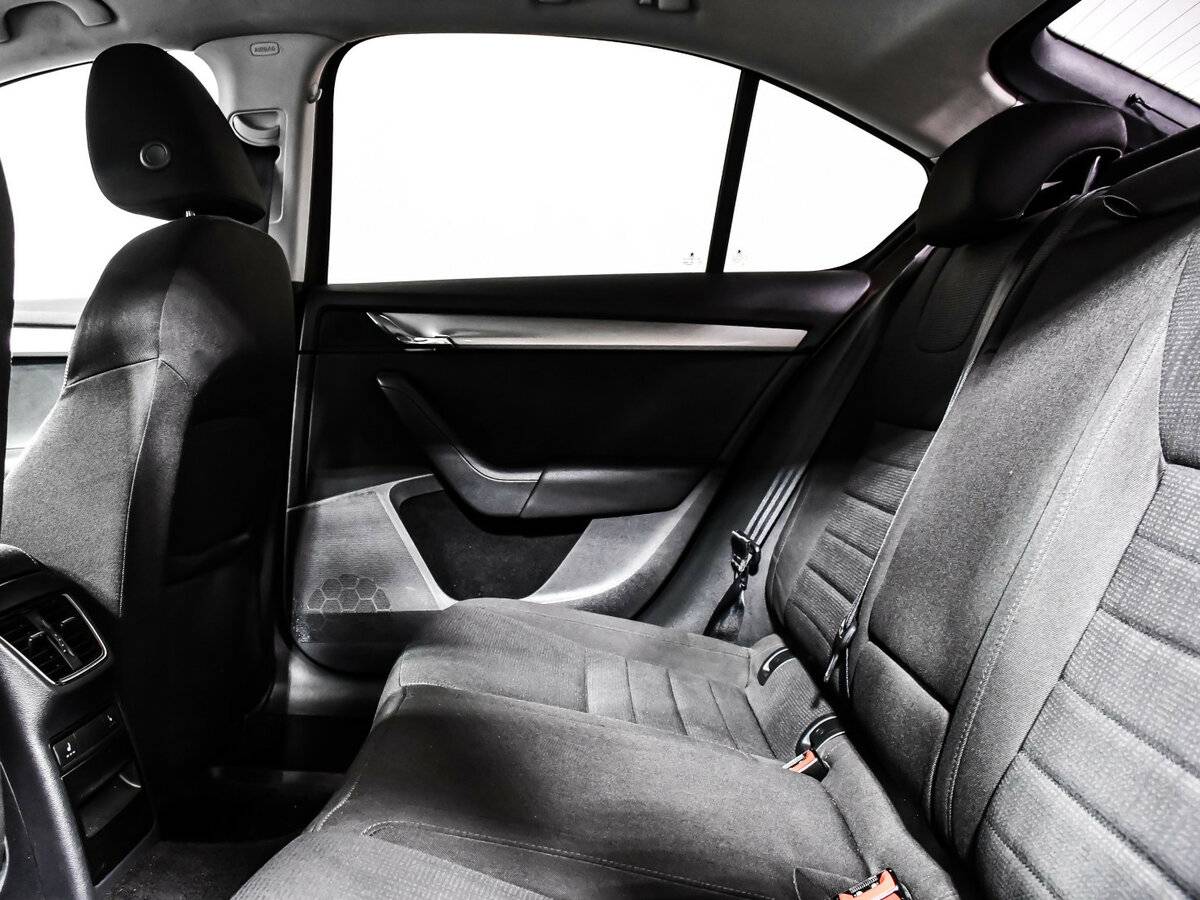 Купить Skoda Octavia, 2014, 217 690 км.. Фото: #9