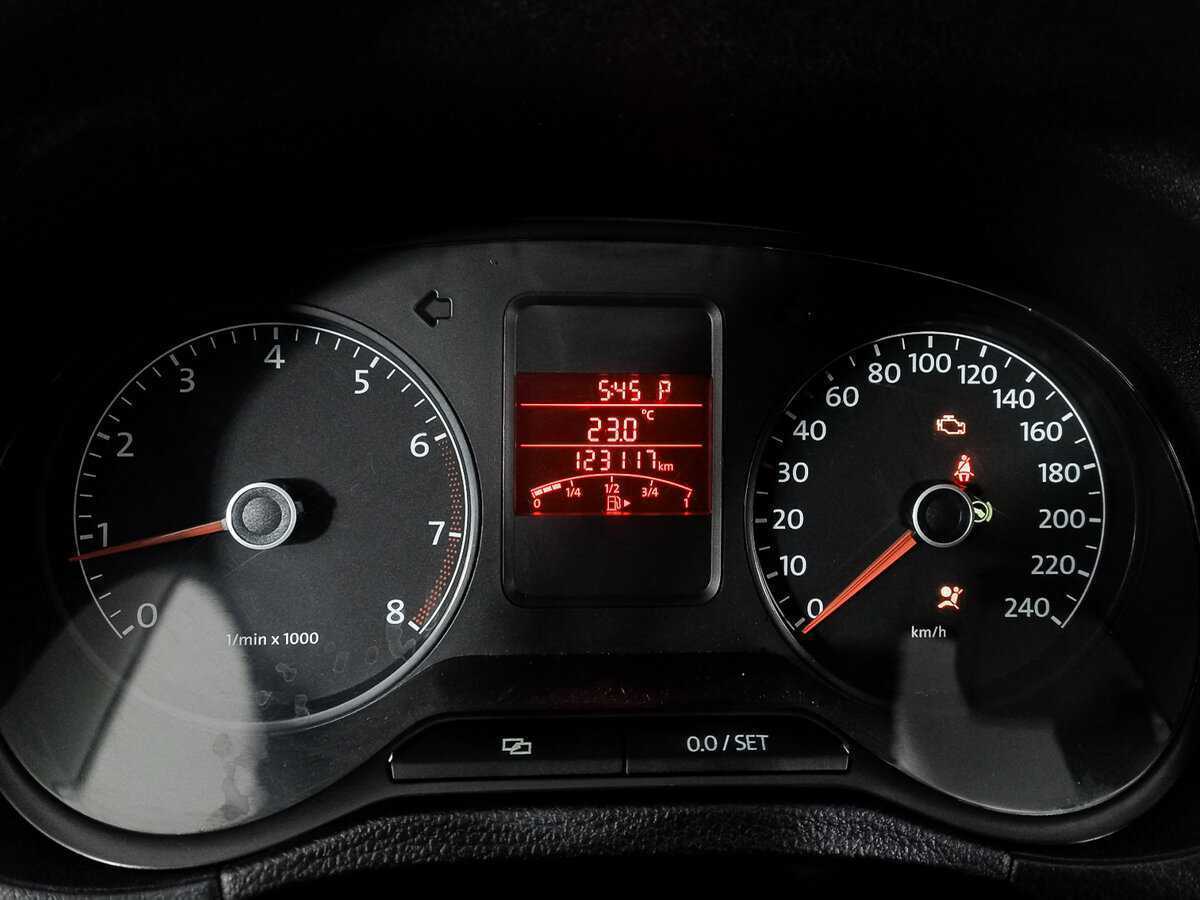 Купить Volkswagen Polo, 2014, 123 067 км.. Фото: #8