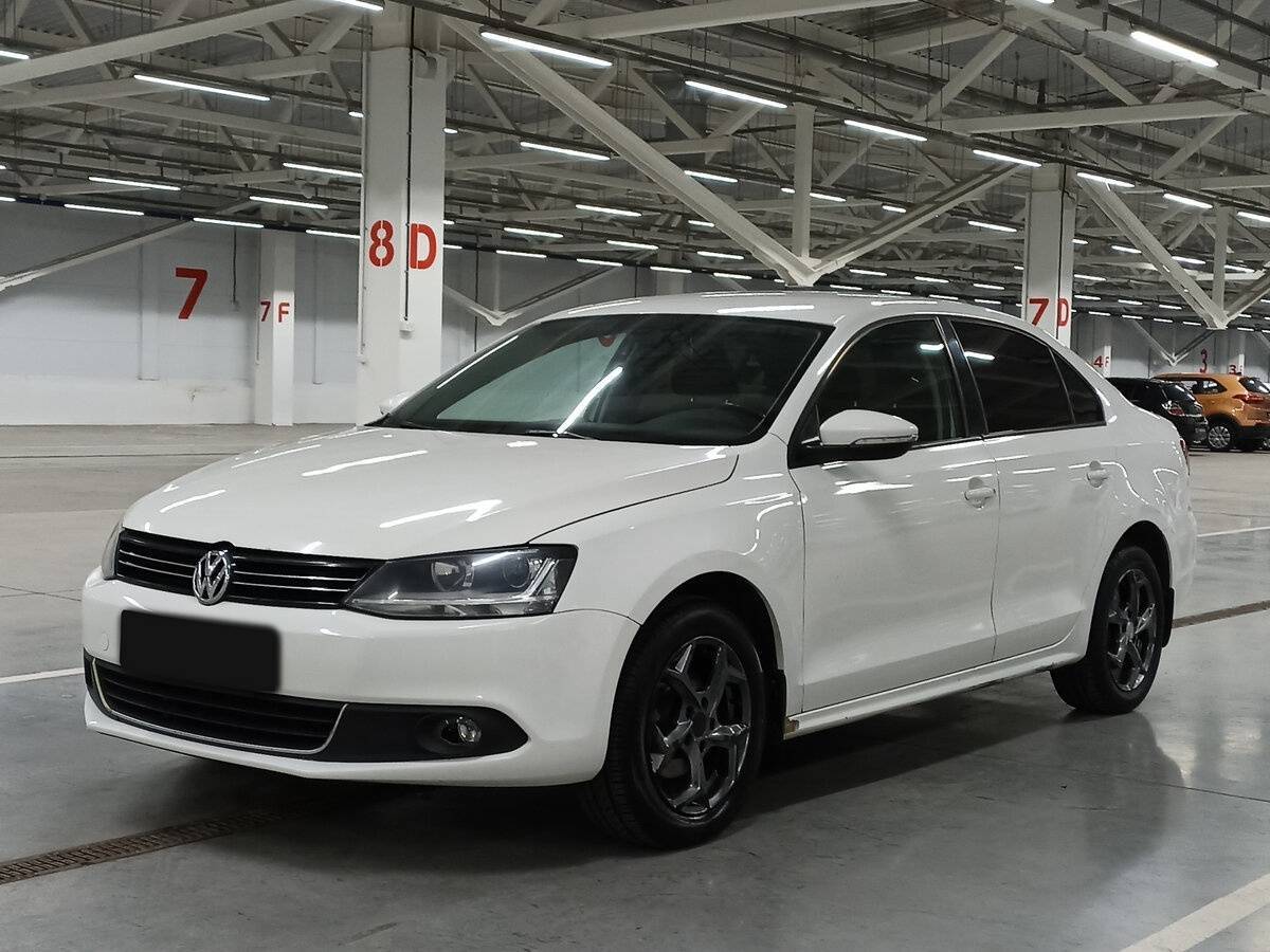 Купить Volkswagen Jetta, 2014, 164 301 км.. Посмотреть фото