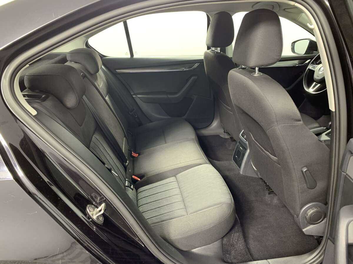 Купить Skoda Octavia, 2018, 142 835 км.. Фото: #17