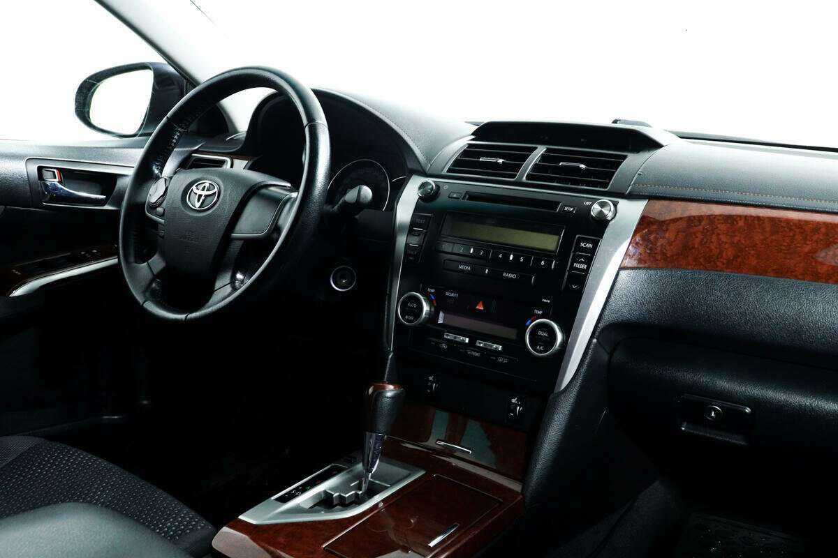 Купить Toyota Camry, 2012, 198 000 км.. Фото: #8