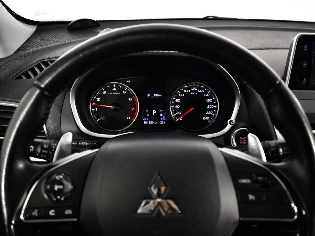 Купить Mitsubishi Eclipse Cross, 2018, 164 279 км.. Фото: #10