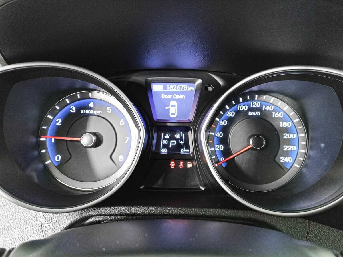 Купить Hyundai i30, 2013, 182 678 км.. Фото: #12