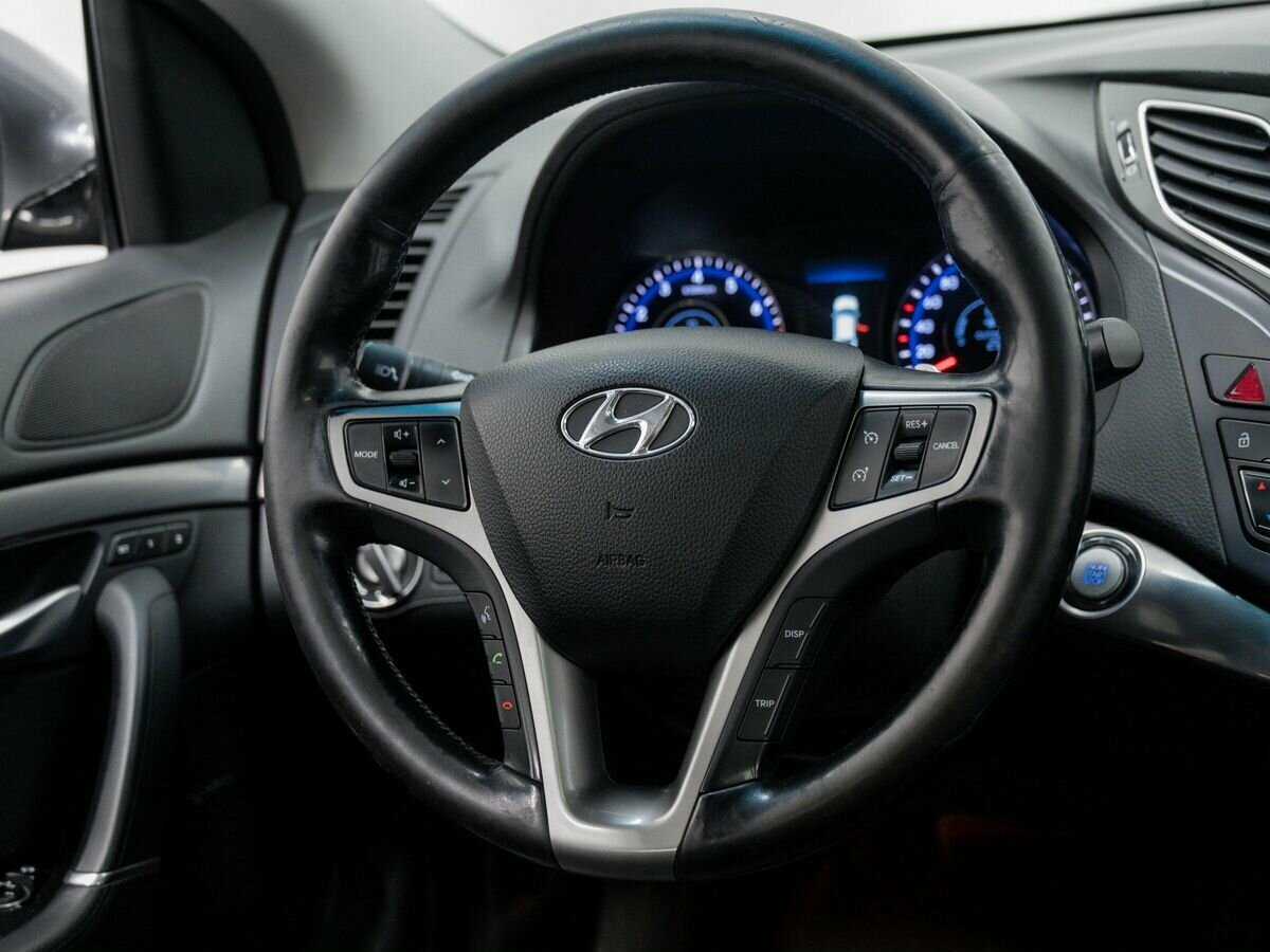 Купить Hyundai i40, 2012, 199 109 км.. Фото: #10