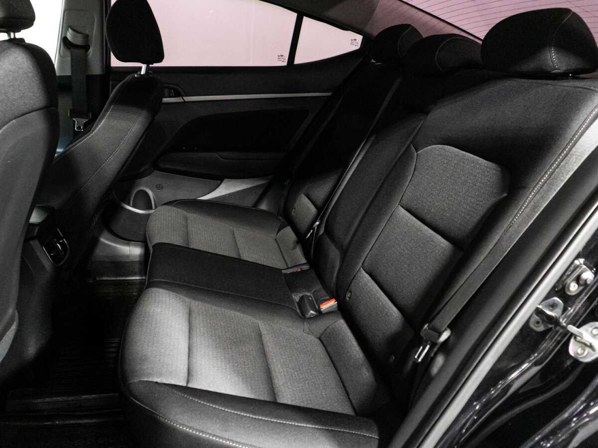 Купить Hyundai Elantra, 2017, 102 852 км.. Фото: #10