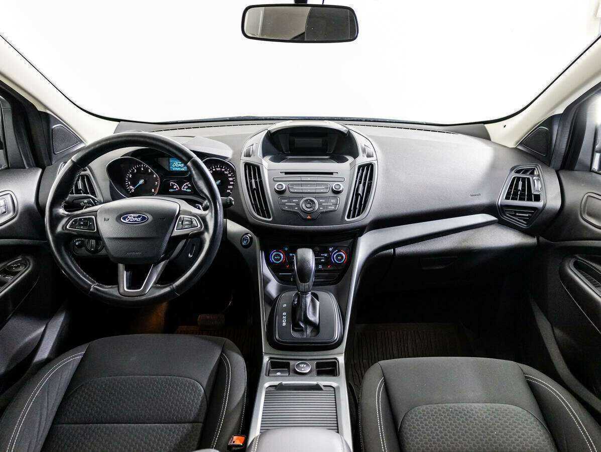 Купить Ford Kuga, 2018, 122 370 км.. Фото: #10