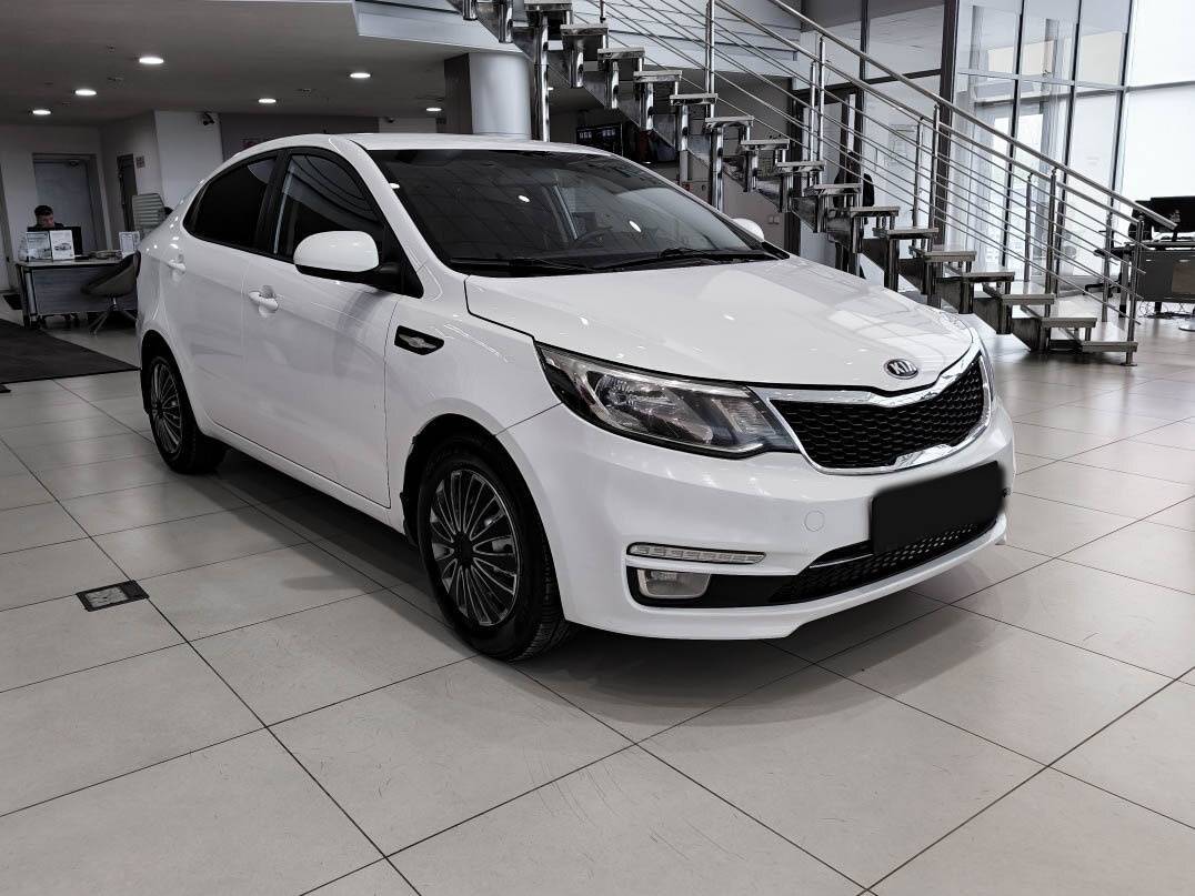 Купить Kia Rio, 2016, 113 001 км.. Фото: #2