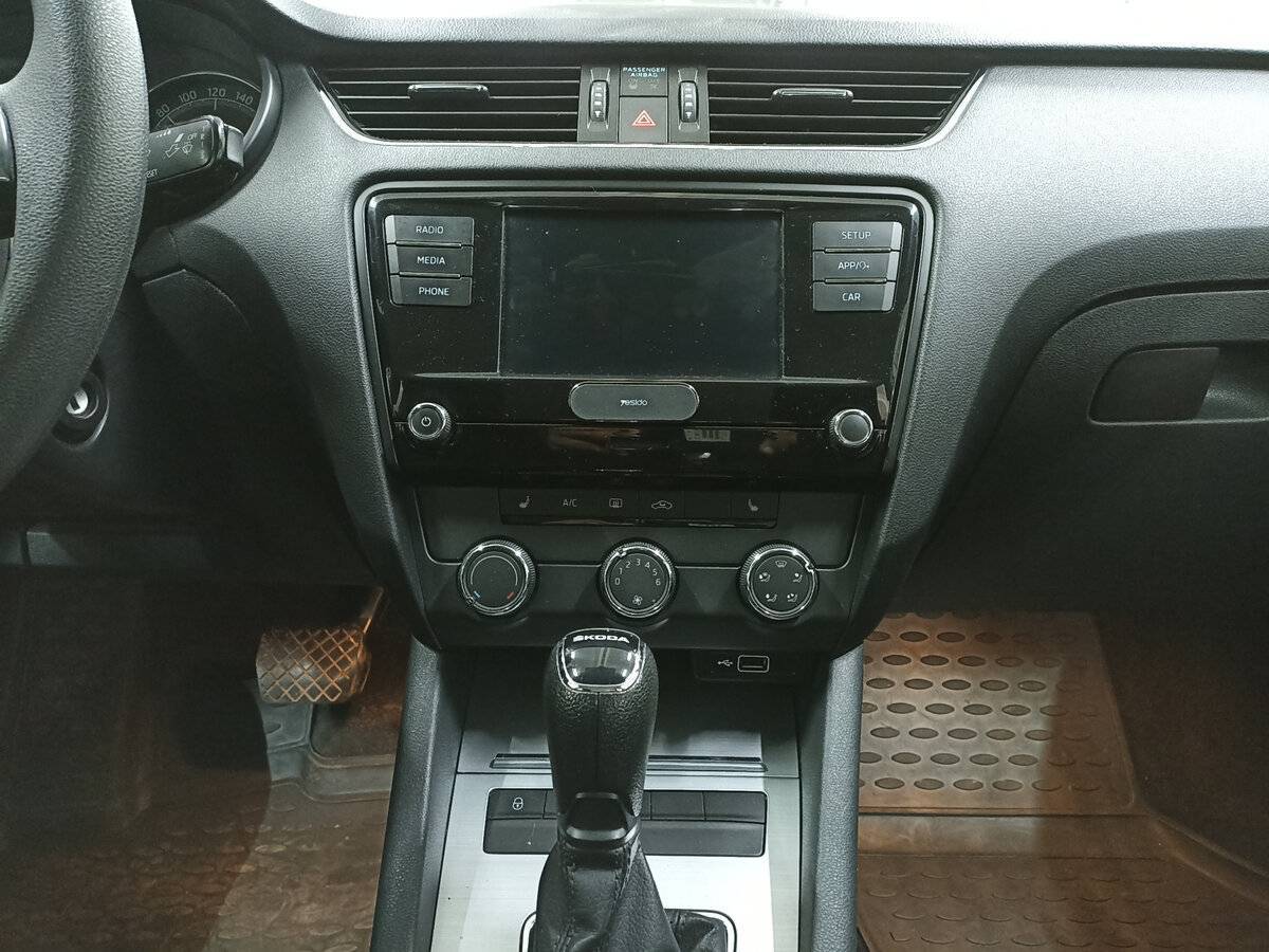 Купить Skoda Octavia, 2018, 169 989 км.. Фото: #14