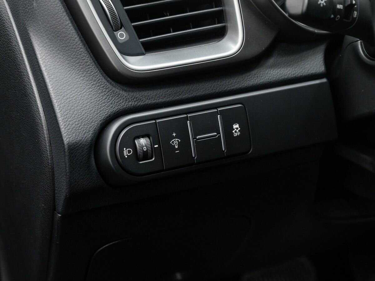 Купить Kia Ceed, 2019, 93 000 км.. Фото: #16