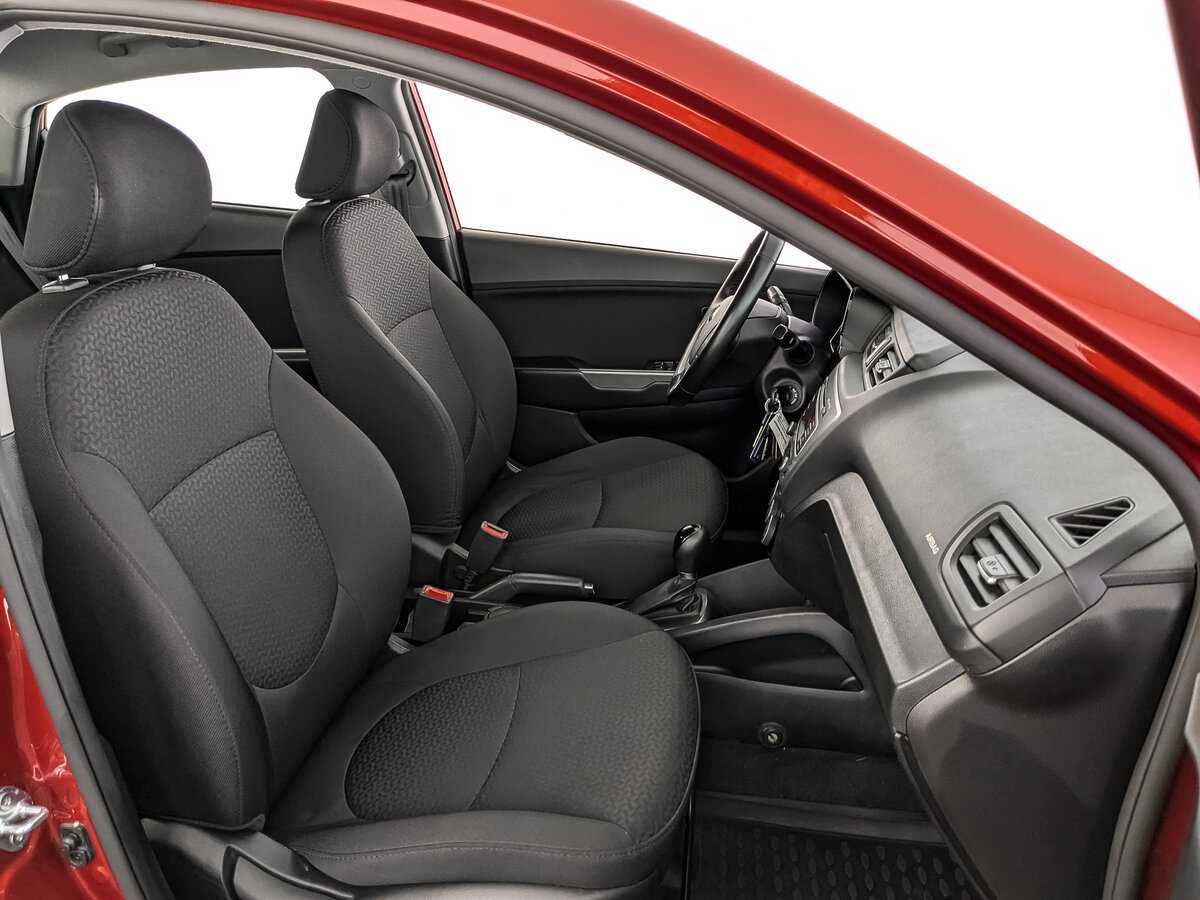 Купить Kia Rio, 2016, 38 134 км.. Фото: #18