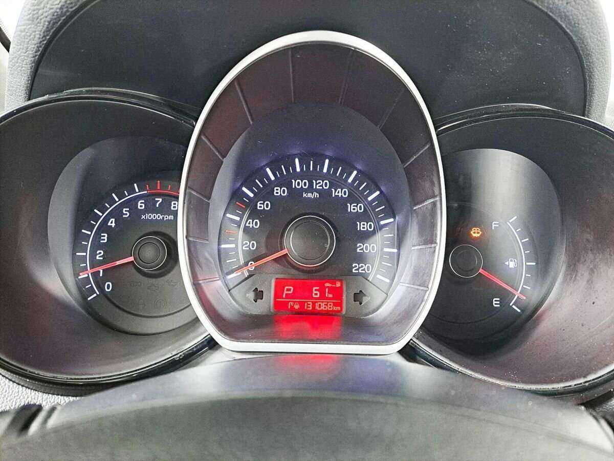 Купить Kia Rio, 2015, 130 046 км.. Фото: #10