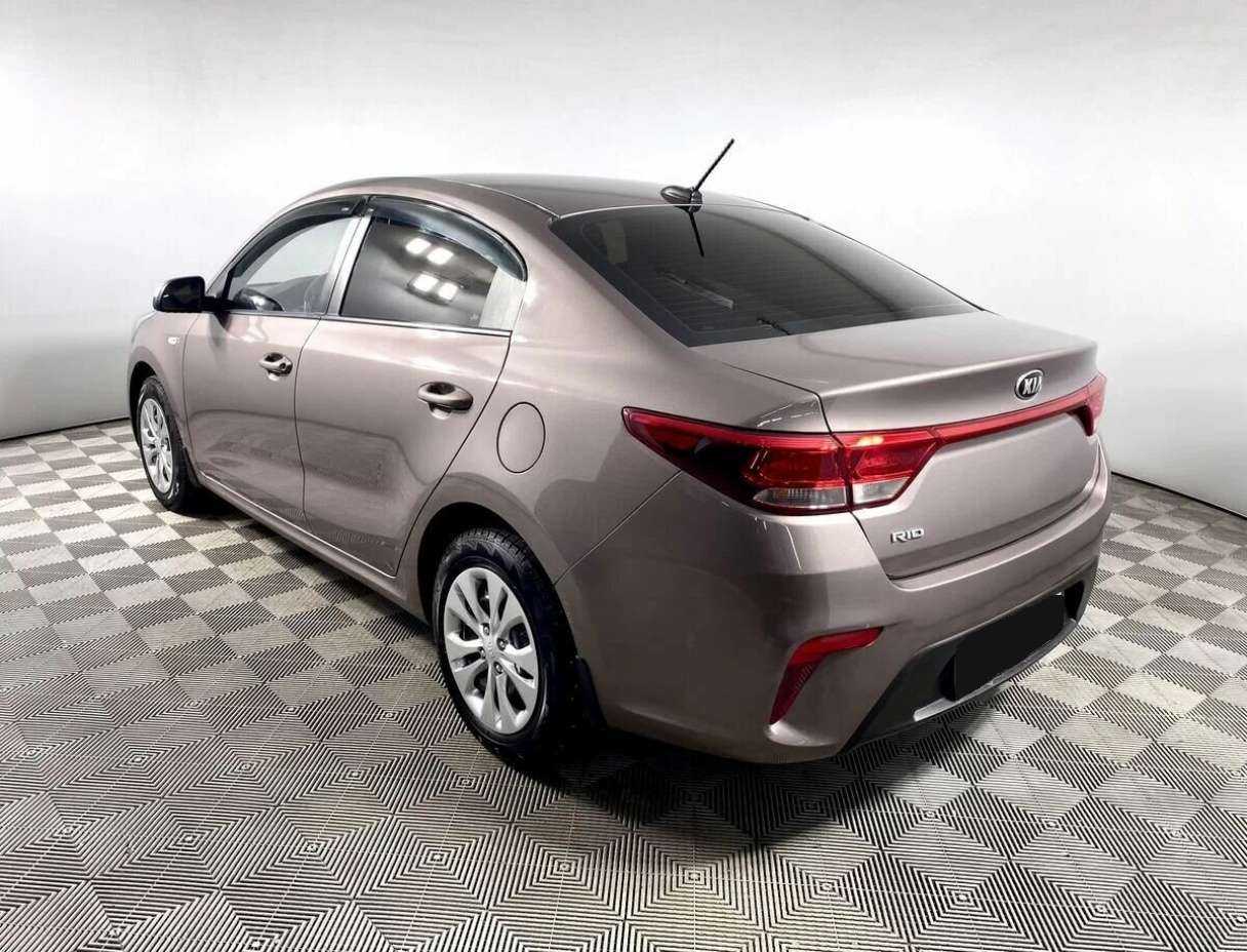 Купить Kia Rio, 2018, 136 001 км.. Фото: #6