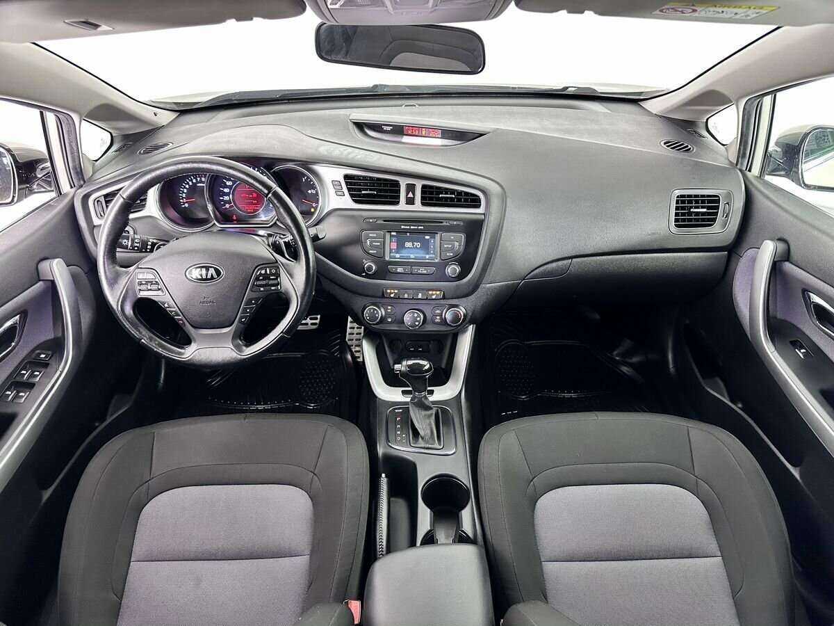 Купить Kia Ceed, 2014, 75 320 км.. Фото: #10