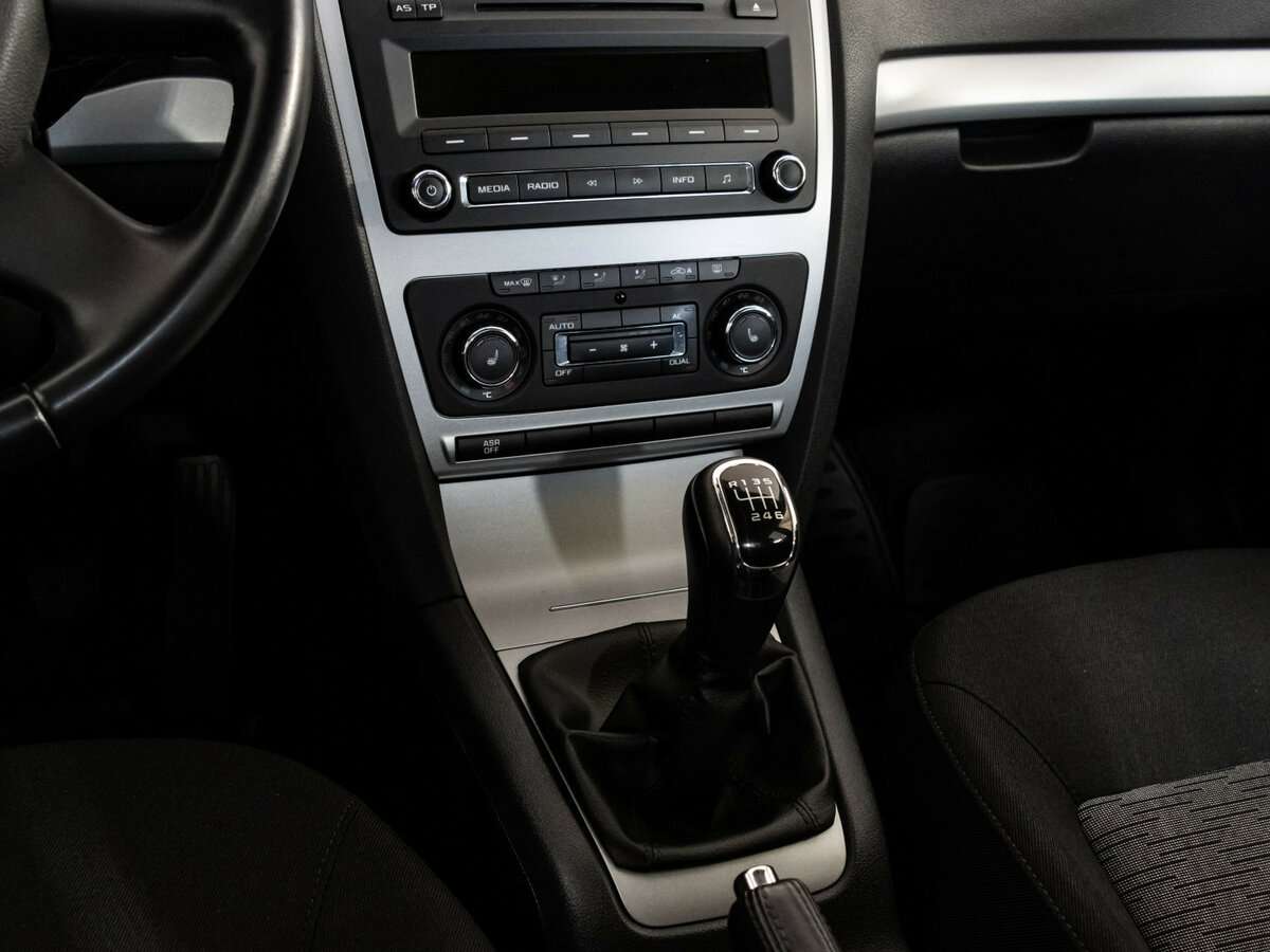 Купить Skoda Octavia, 2012, 100 414 км.. Фото: #9