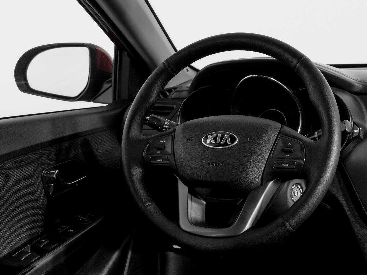 Купить Kia Rio, 2013, 140 664 км.. Фото: #13