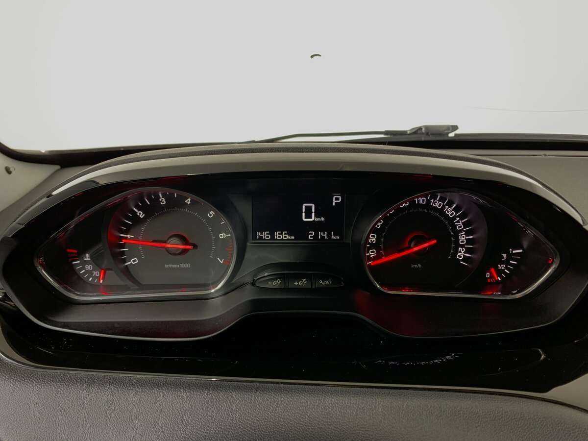 Купить Peugeot 208, 2013, 146 165 км.. Фото: #11