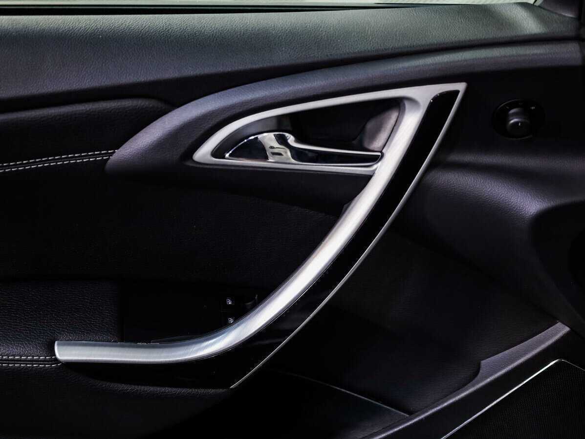 Купить Opel Astra, 2012, 193 645 км.. Фото: #17