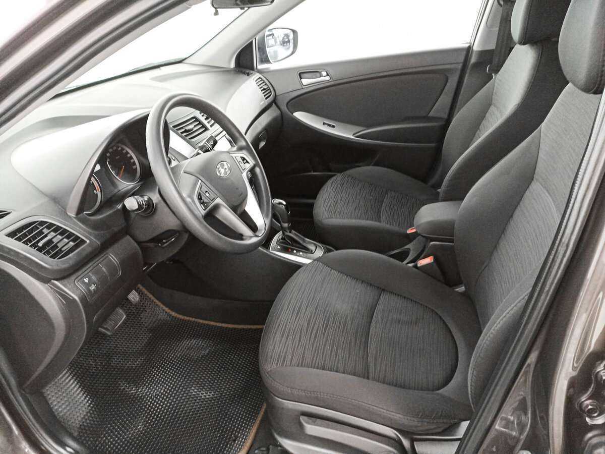 Купить Hyundai Solaris, 2015, 129 004 км.. Фото: #15