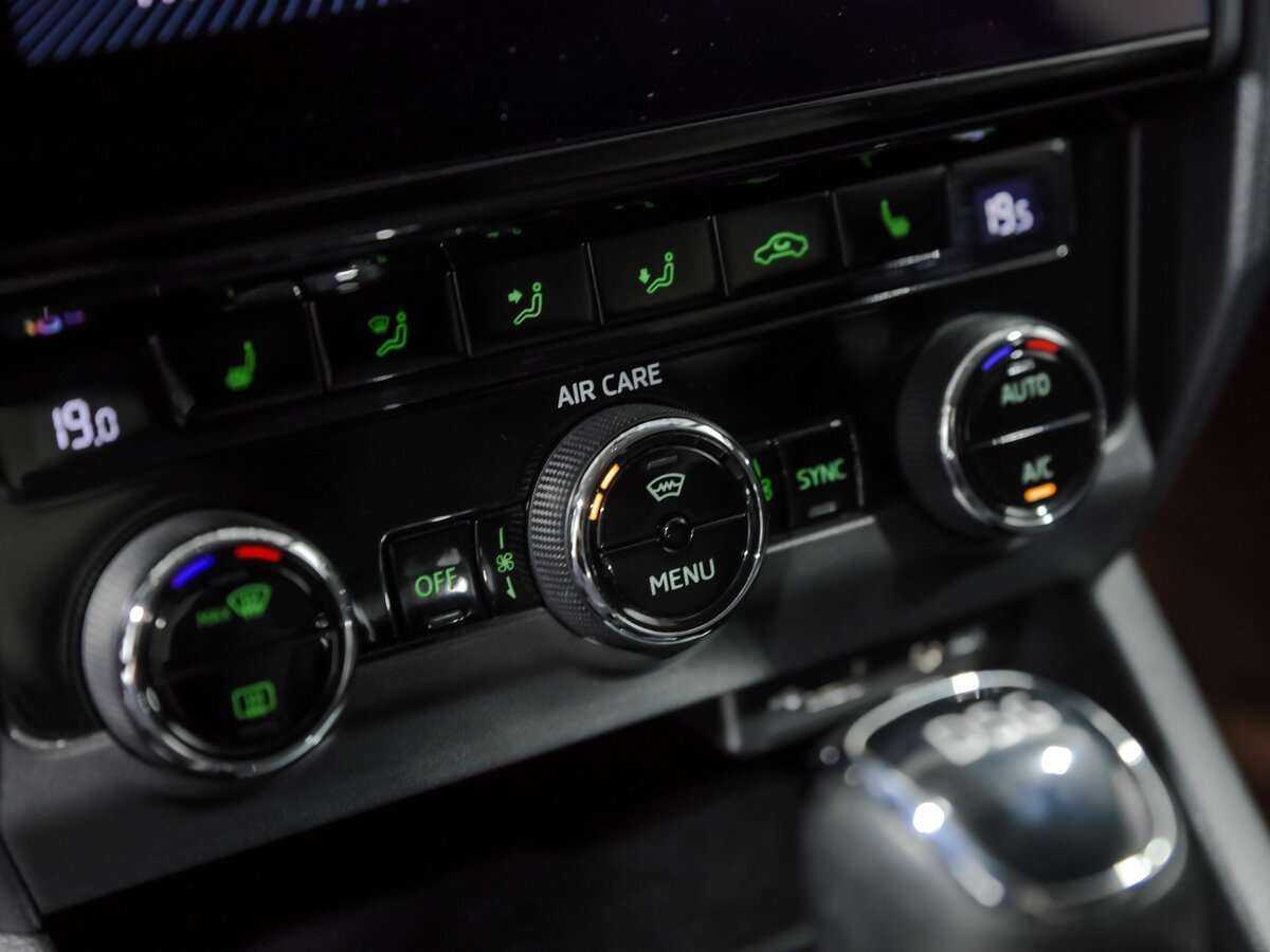 Купить Skoda Octavia, 2017, 146 641 км.. Фото: #10