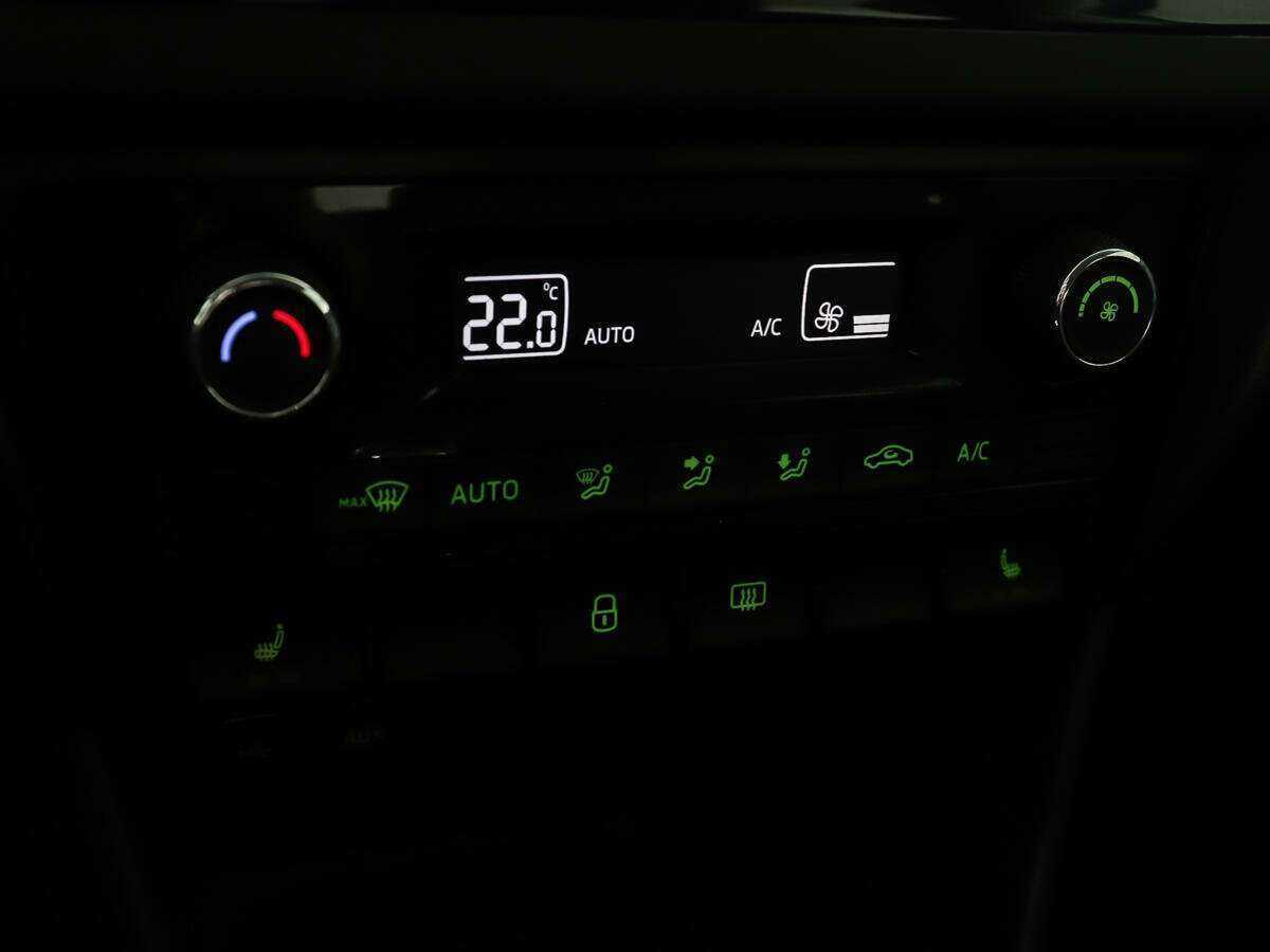 Купить Skoda Rapid, 2017, 165 330 км.. Фото: #22