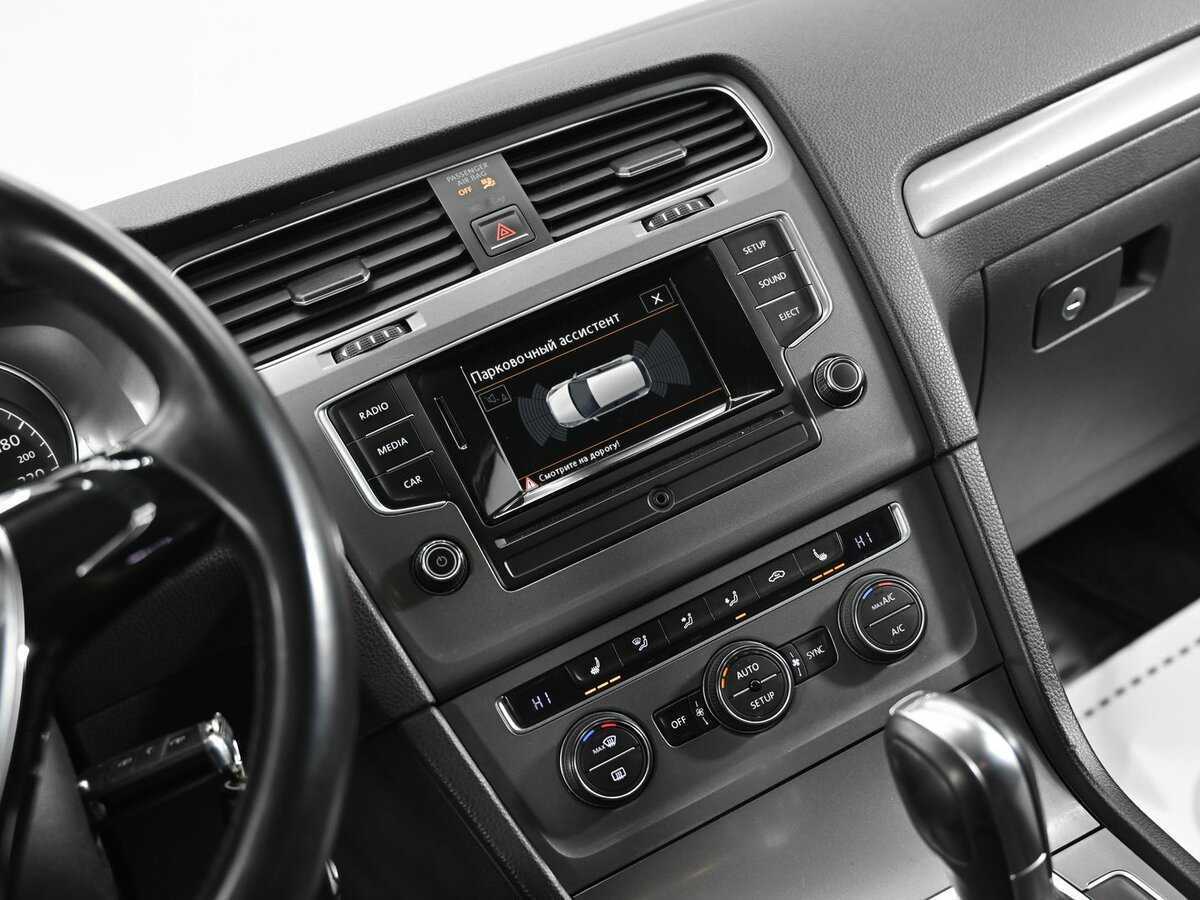 Купить Volkswagen Golf, 2013, 180 500 км.. Фото: #9