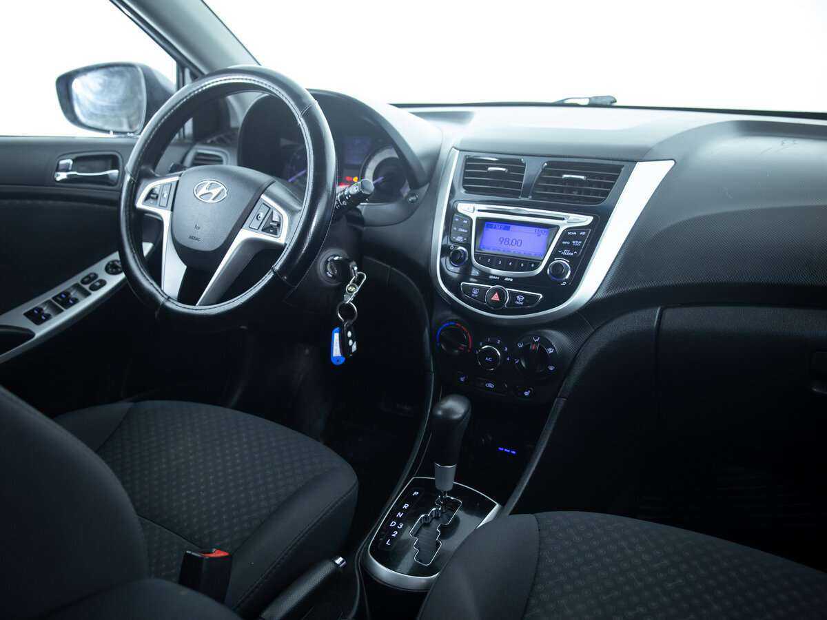 Купить Hyundai Solaris, 2013, 123 846 км.. Фото: #10