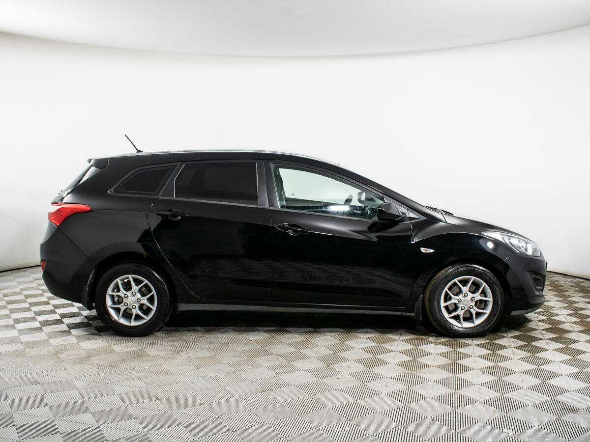 Купить Hyundai i30, 2012, 217 754 км.. Фото: #3