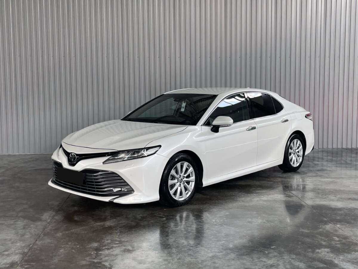 Купить Toyota Camry, 2018, 120 727 км.. Посмотреть фото