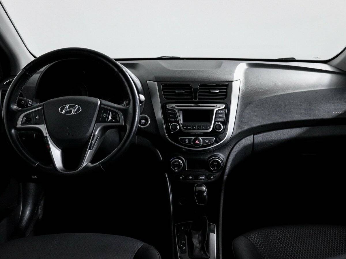 Купить Hyundai Solaris, 2015, 73 940 км.. Фото: #8